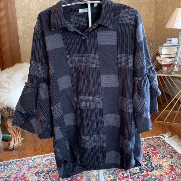 Dylan patchwork bell sleeve 100 percent cotton button down. . Never worn - Picture 1 of 6